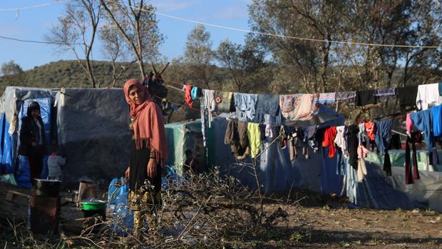 Imagen de varias refugiadas en Lesbos